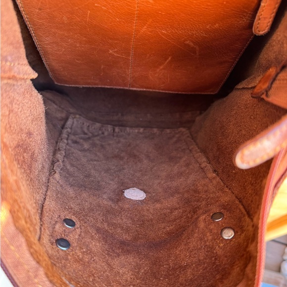 Vilenca Holland Zip Tote - Picture 11 of 11